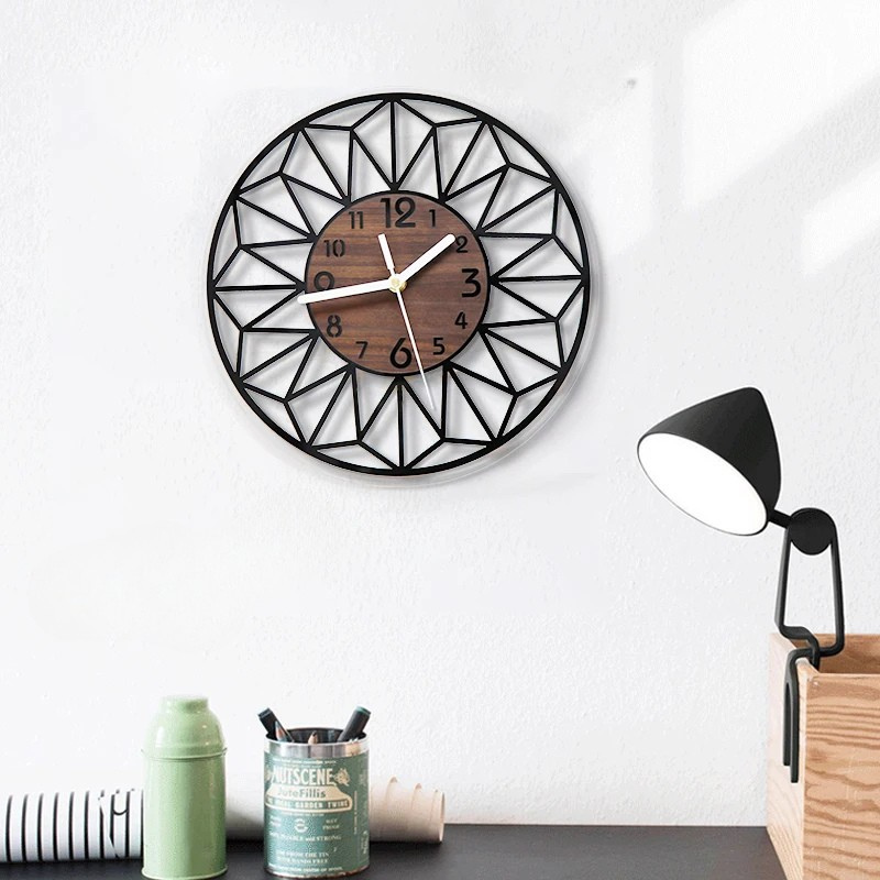 Horloge murale en bois style vintage
