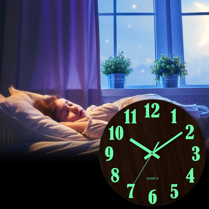 Horloge murale lumineuse en bois