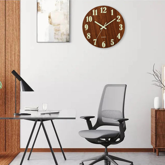 Horloge murale lumineuse en bois