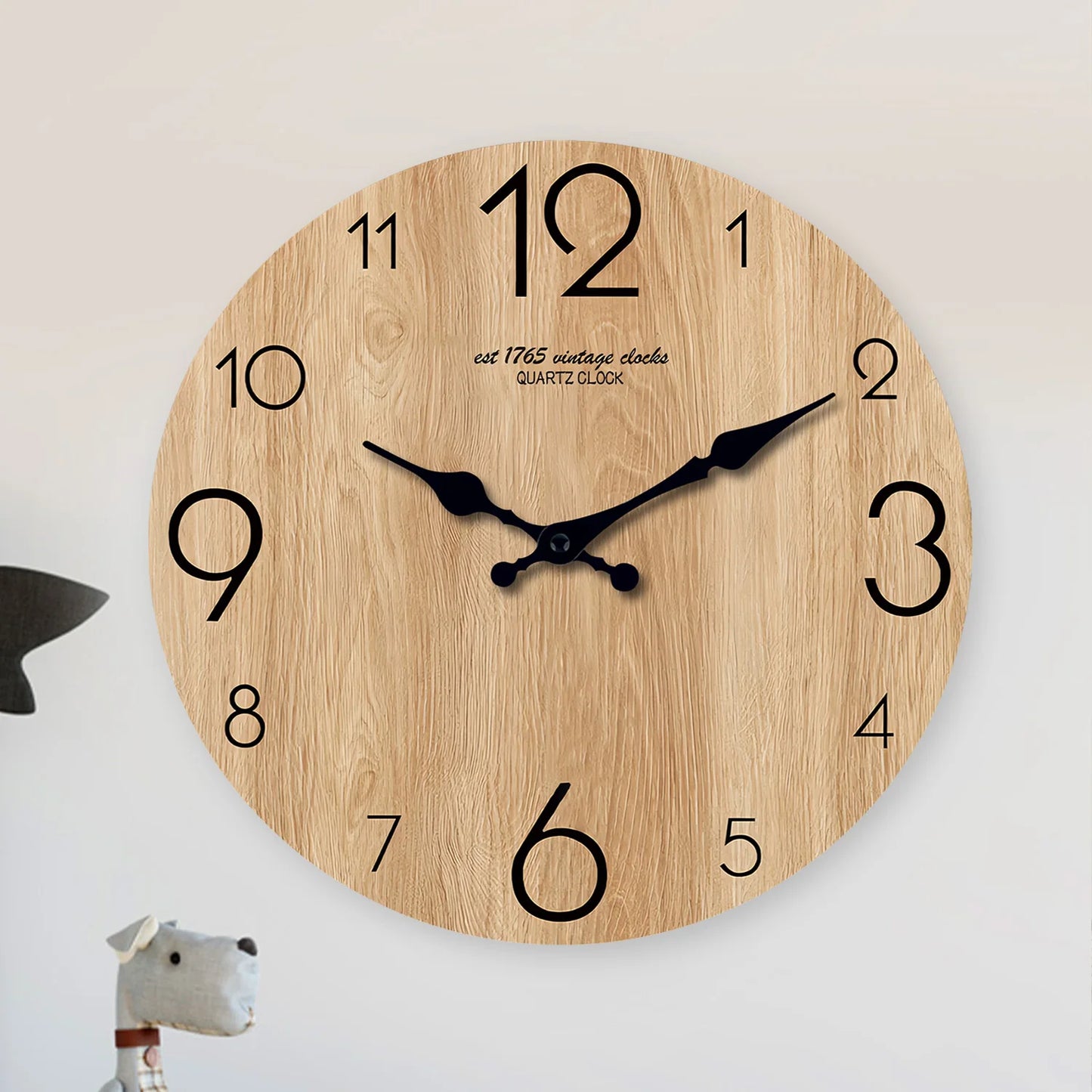 Horloge murale en bois nordique