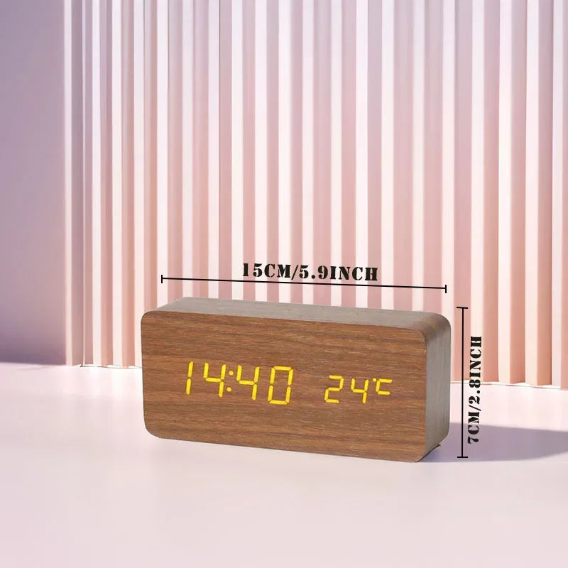 Horloge numérique en bois - Cortena