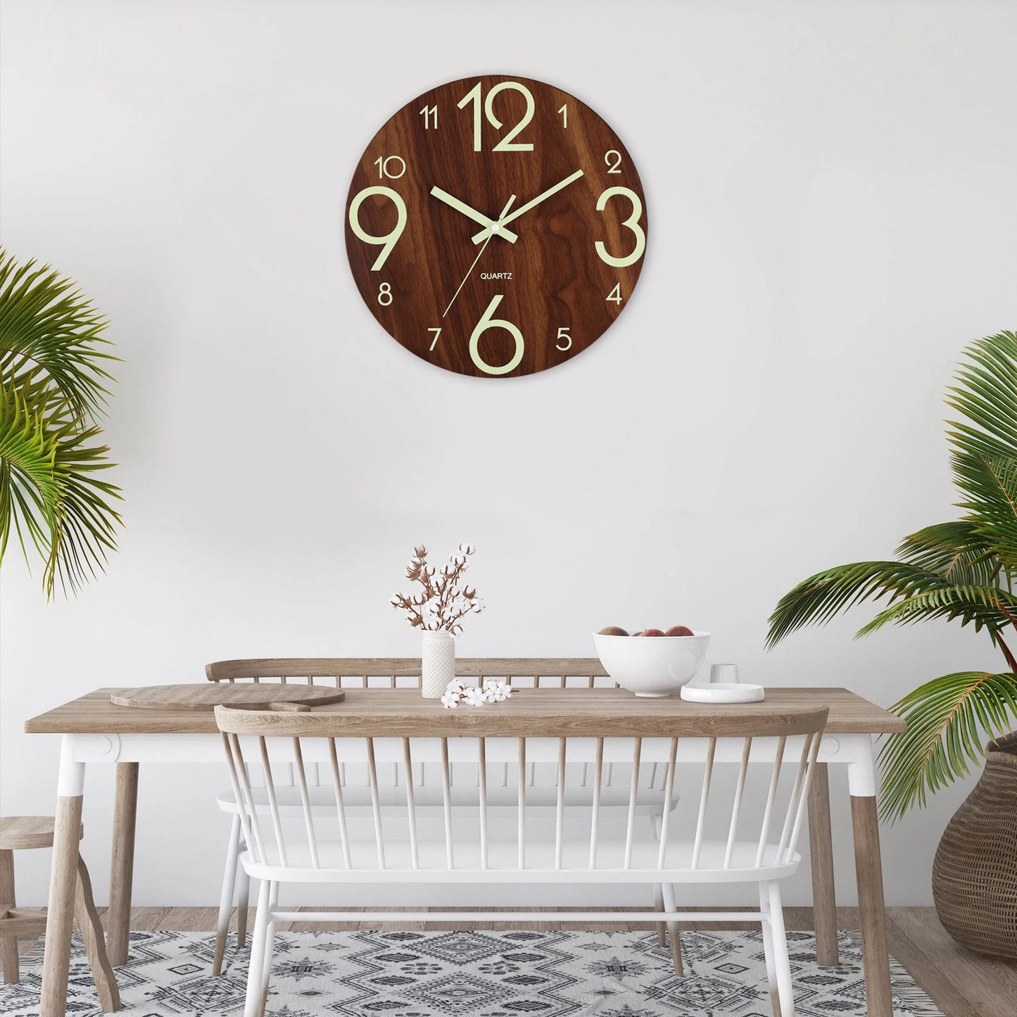 Horloge murale lumineuse en bois