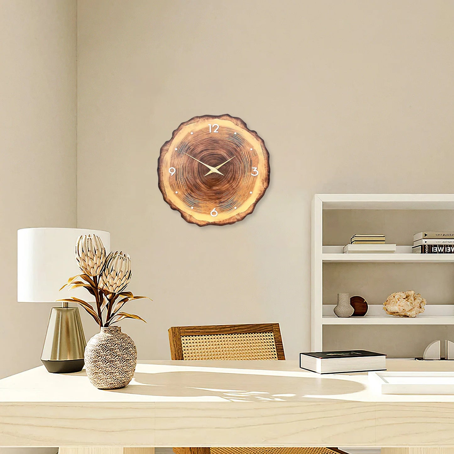 Horloge murale en bois tronc d'arbre
