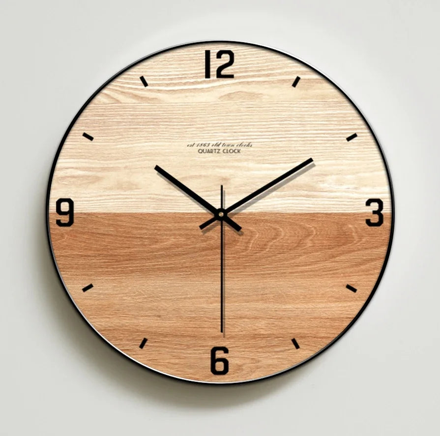 Horloge murale en bois design minimaliste