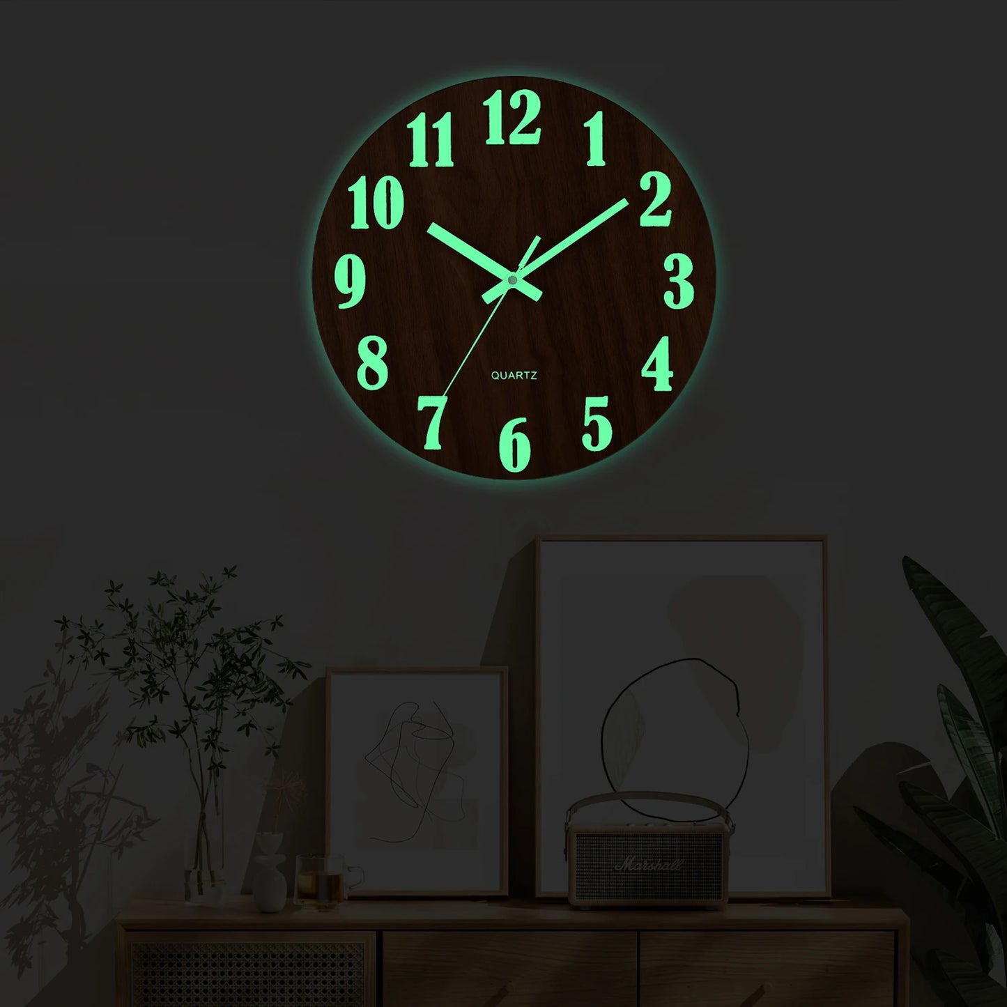 Horloge murale lumineuse en bois