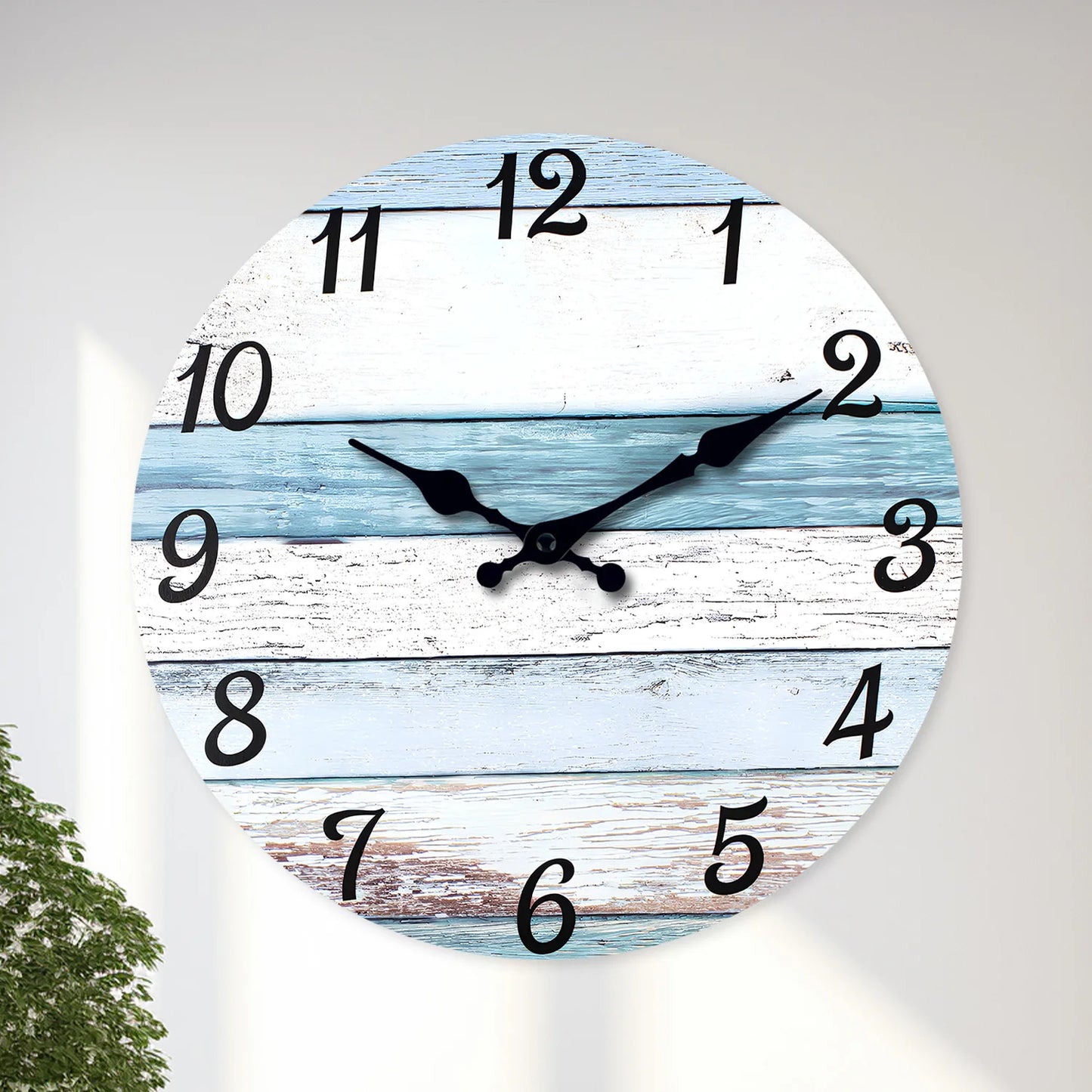 Horloge murale en bois imitation planche de bois