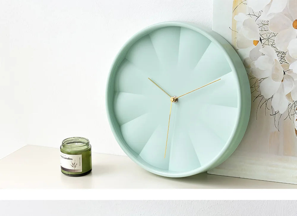 Horloge murale design minimaliste