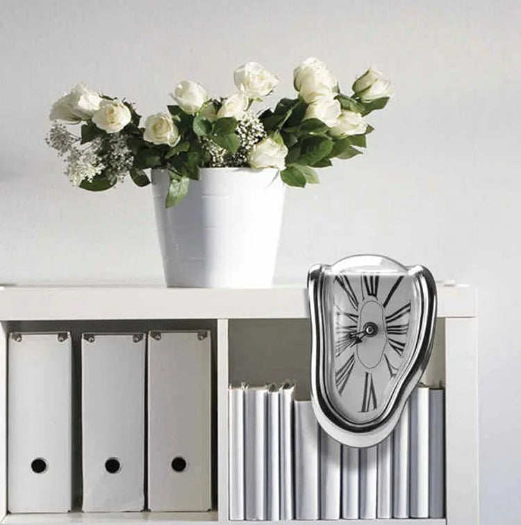 Horloge murale design effet fondant