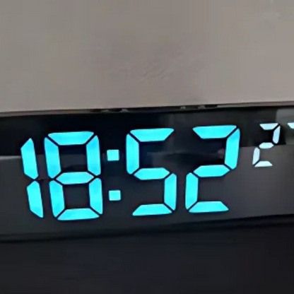 Horloge numérique ultra fine - Soléra