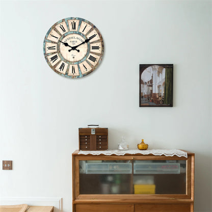 Horloge murale vintage en bois