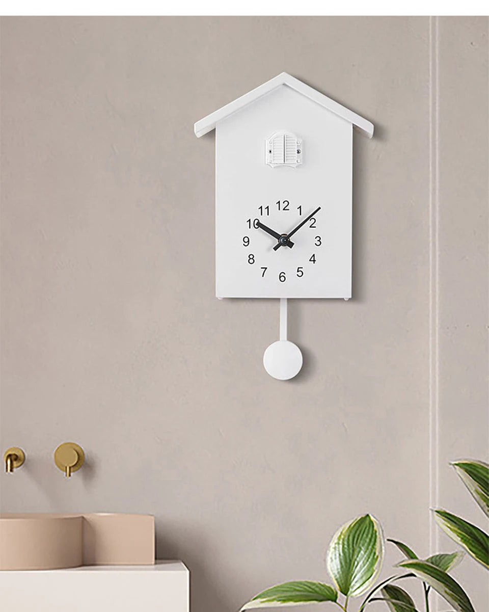 Horloge murale coucou moderne à pendule