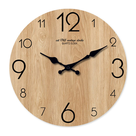 Horloge murale en bois nordique