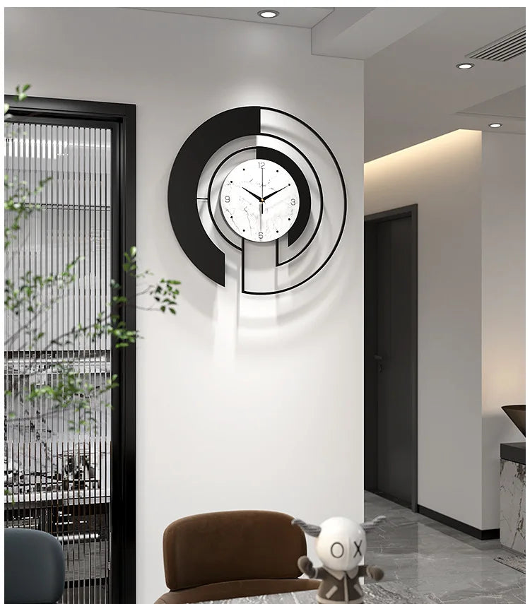 Horloge murale vintage de luxe